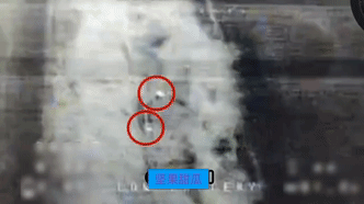 在第聂伯罗彼得罗夫斯克地区，乌军第59独立突击旅的两名士兵大冷天不睡觉，到处巡逻