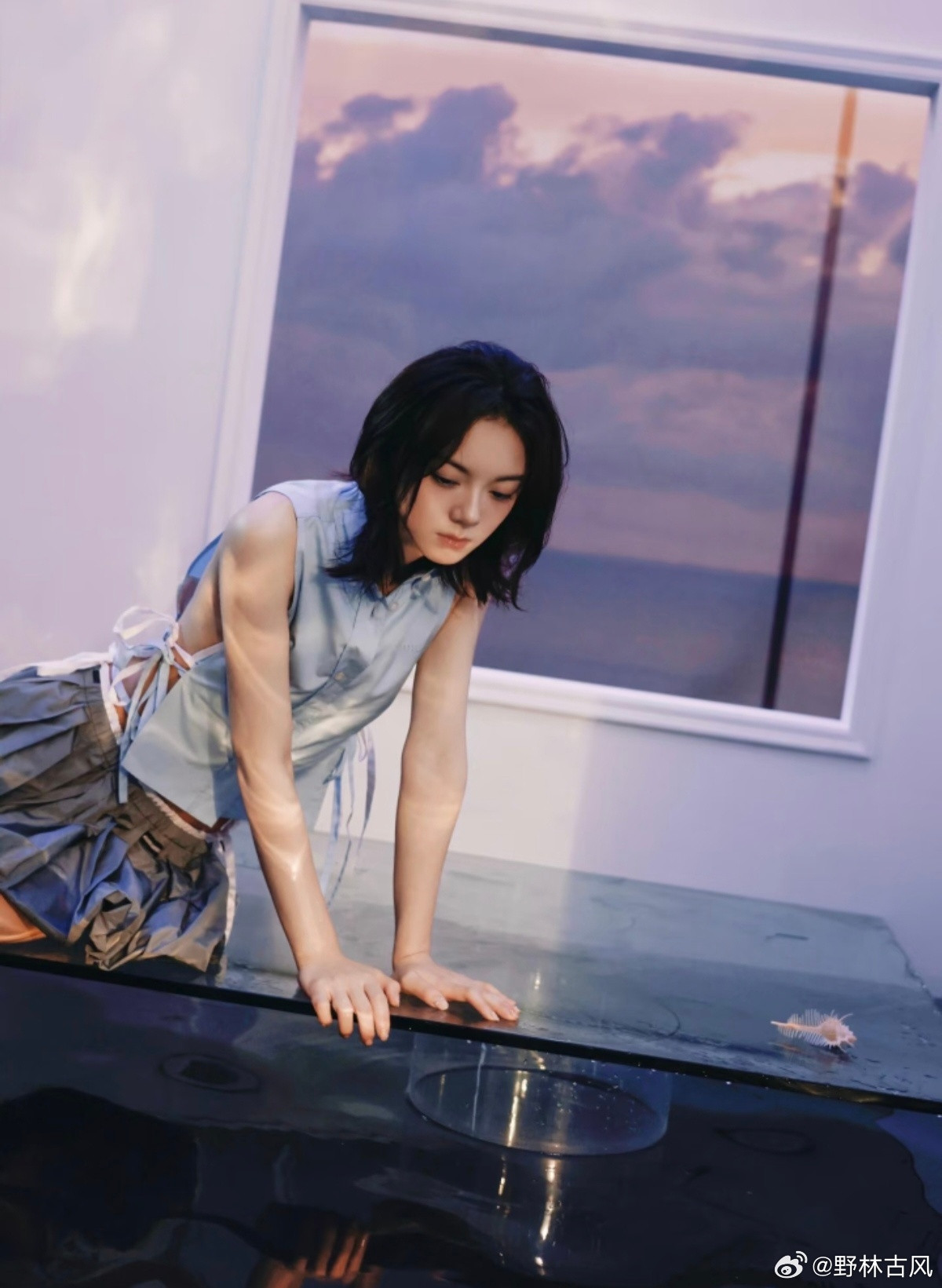 赵今麦：首登KINFOLK夏刊封面“心有一片海”；东方雅韵！