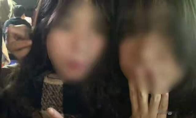 要命的恋爱！广西南宁，凌晨时分21岁的花季少女躺在冰冷路面上，她的双胞胎姐姐被砍