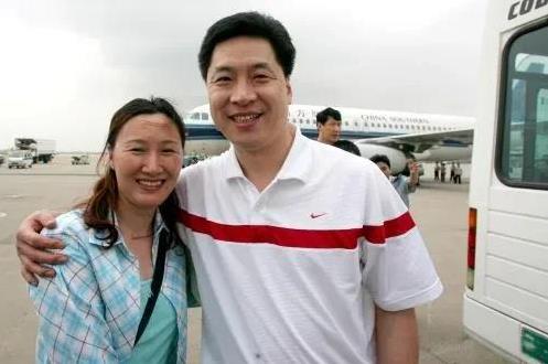 凭良心说！广厦夺冠！李春江内心一定是欣慰的[玫瑰]说直接点，广夏夺冠的球员班底