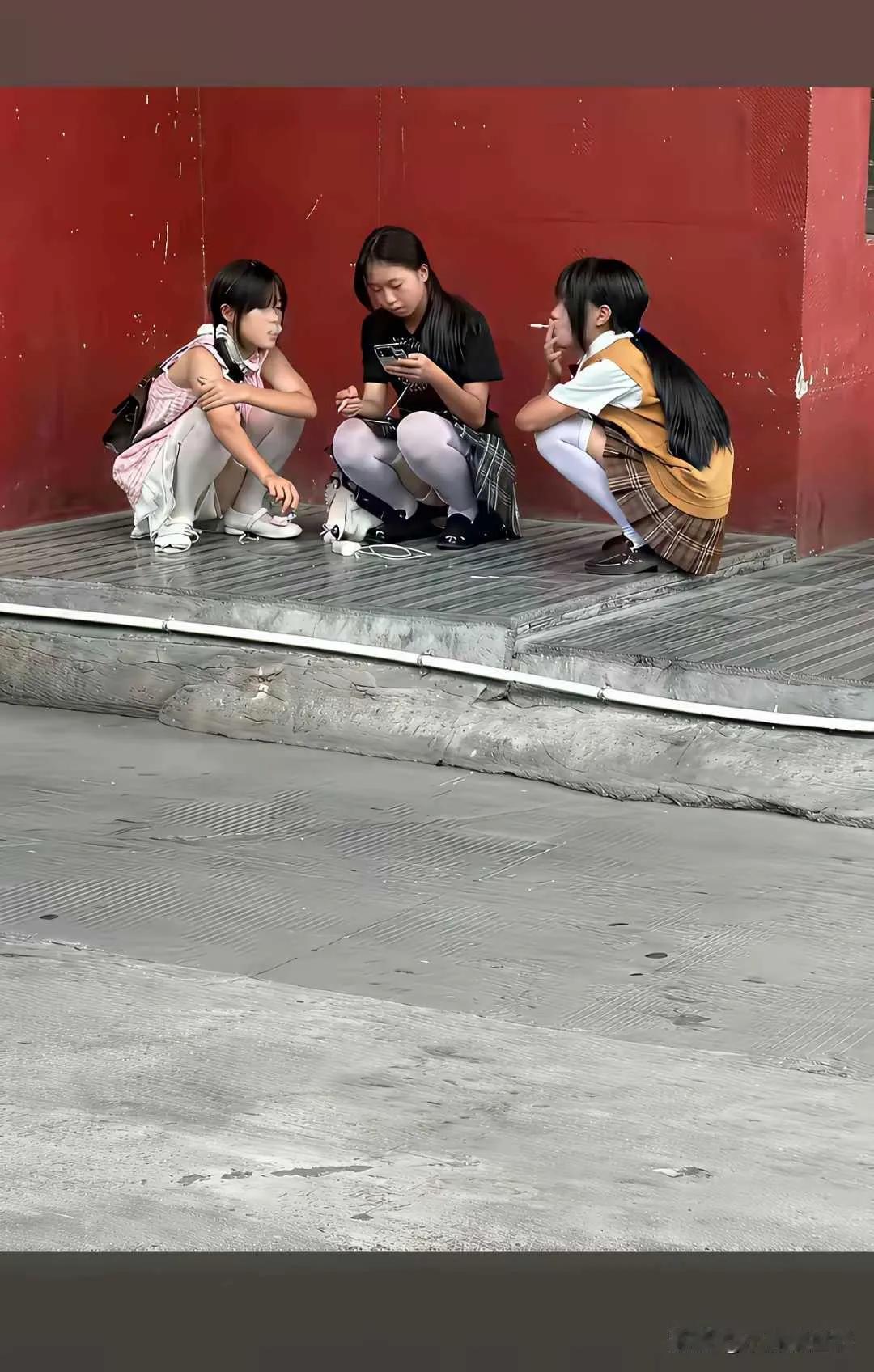 假如你看到你的女儿这个样子，你会怎么做？