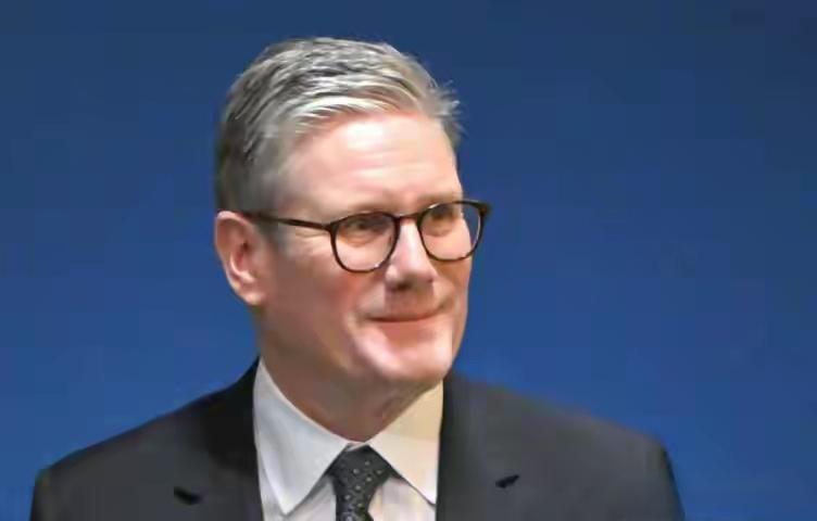 英国首相：乌克兰谈判将于11月23日在日内瓦举行，美乌欧代表参加。英国首相基