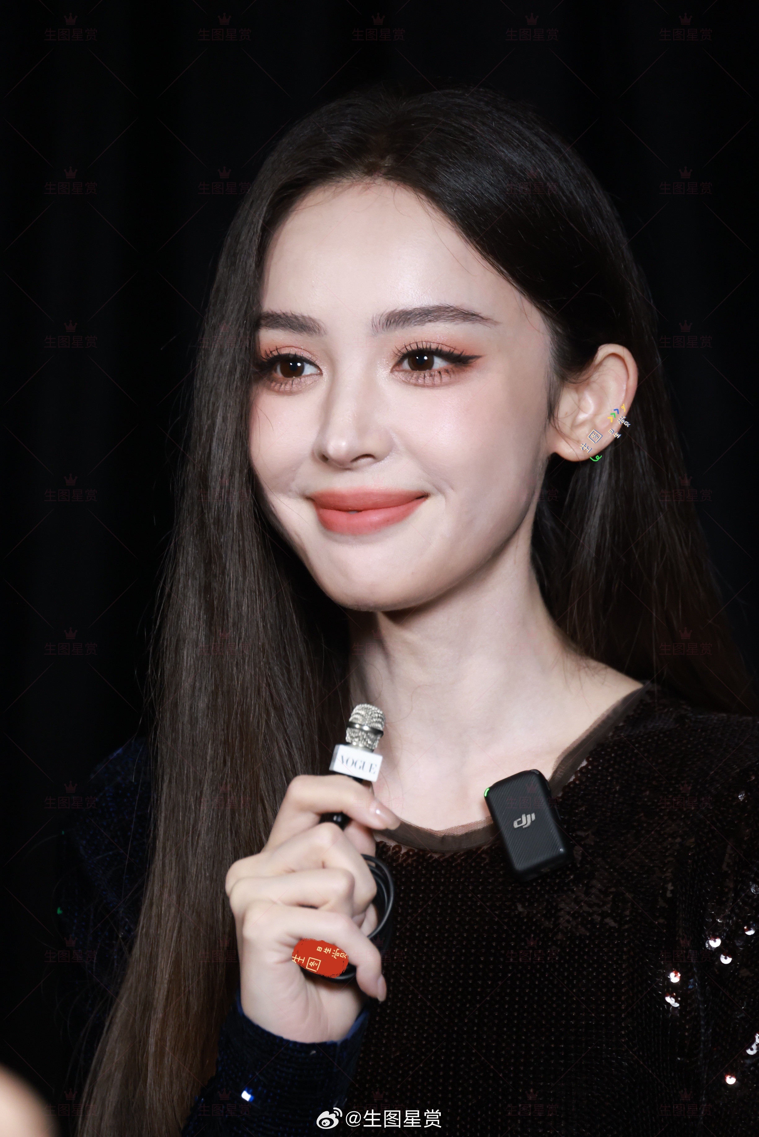 被娜扎的口红色号狠狠种了草！💋上海TF活动机位三生图​​​