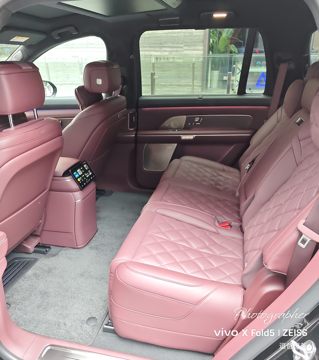 同是七座，空间差多少？【不懂就问系列】同是七座版，空间差多少？没想到蔚来全新