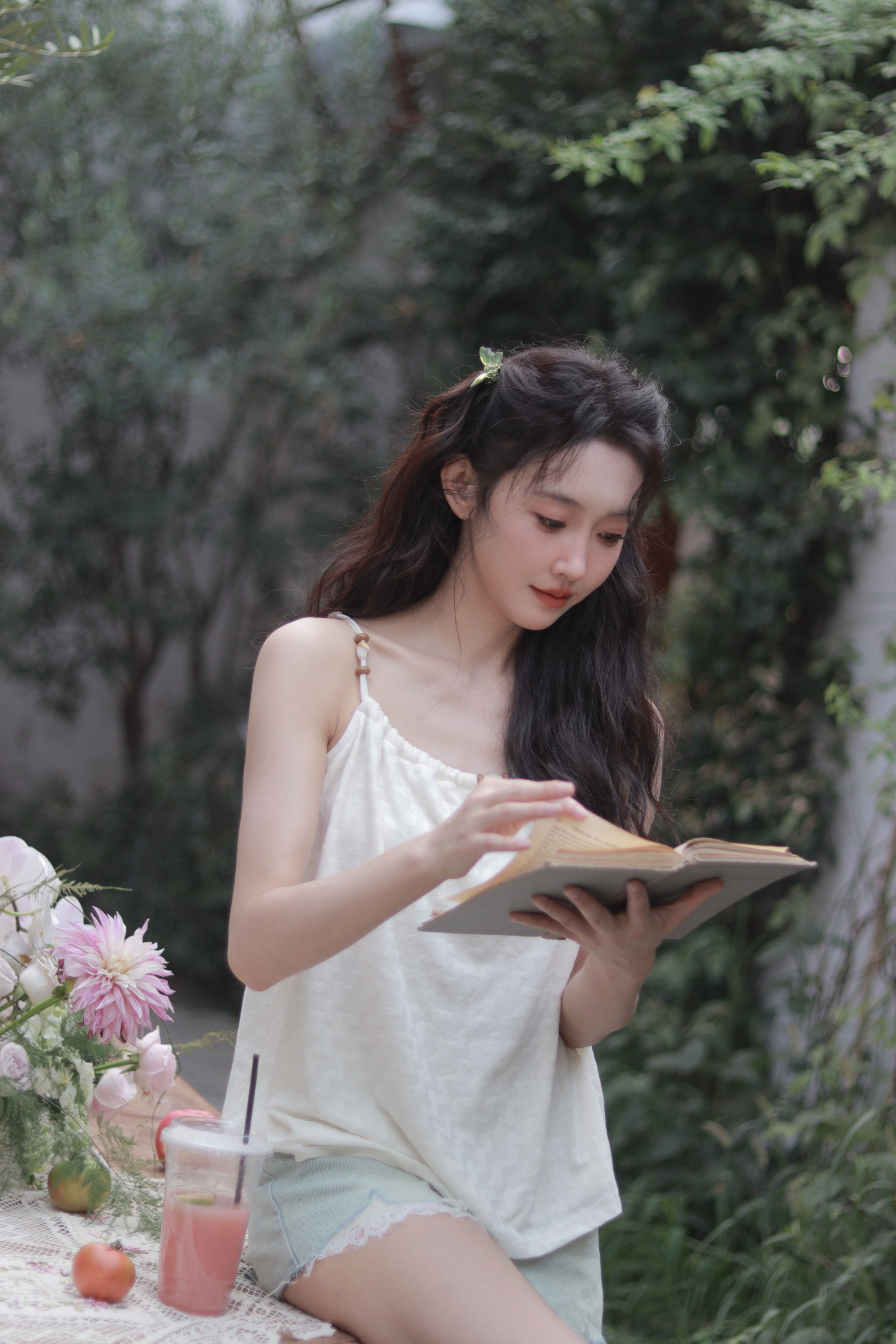 宣璐，枝蔓攀升，夏色弥深​​​