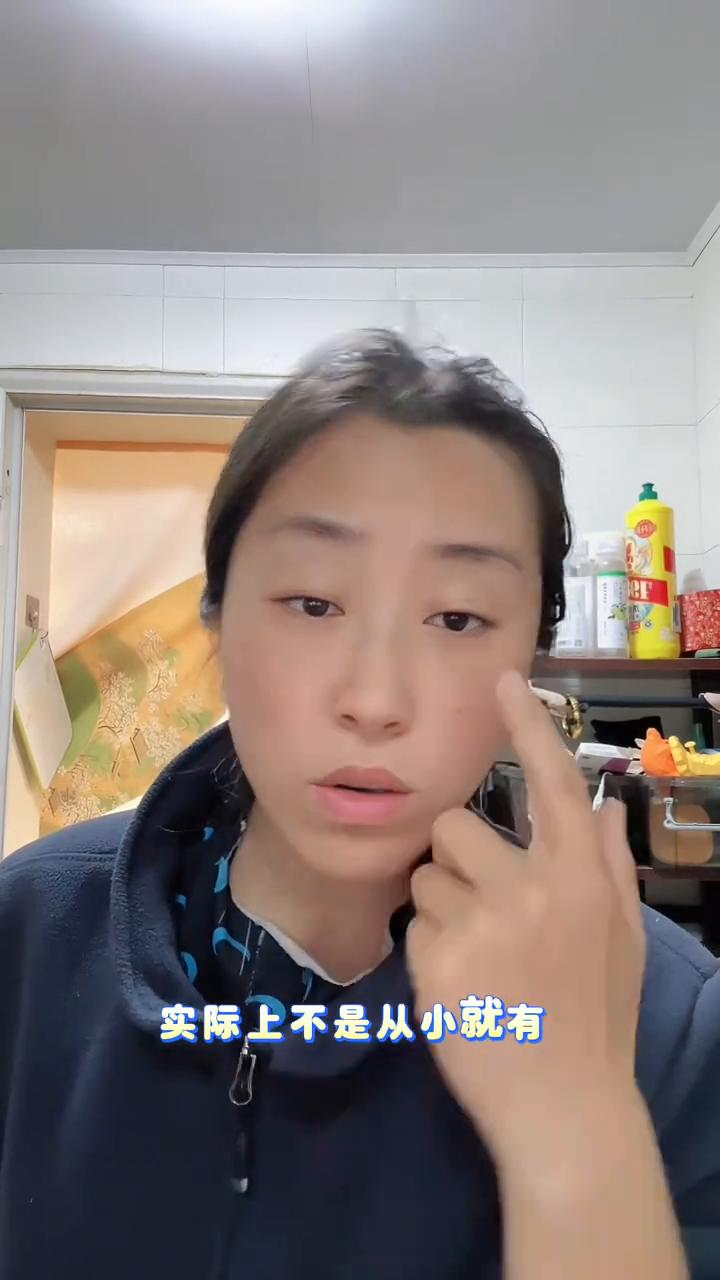 43岁宝妈被误认奶奶，粗糙三步瞬间改样！前段时间我特别郁闷，带娃出去玩总有人误