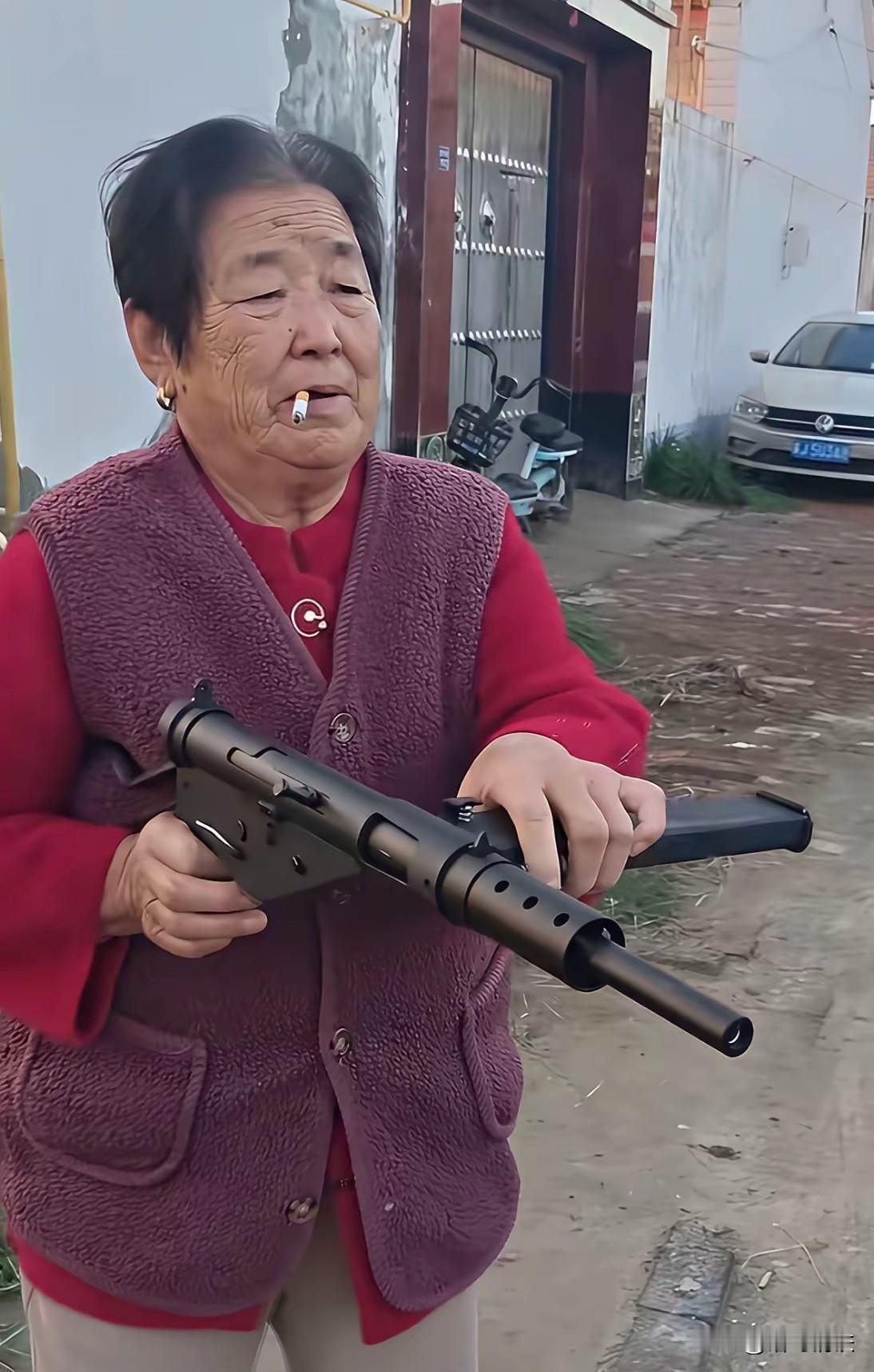 还有谁[捂脸哭][捂脸哭][捂脸哭]大娘当年在村里，也是说一不二的主[墨镜]邻村