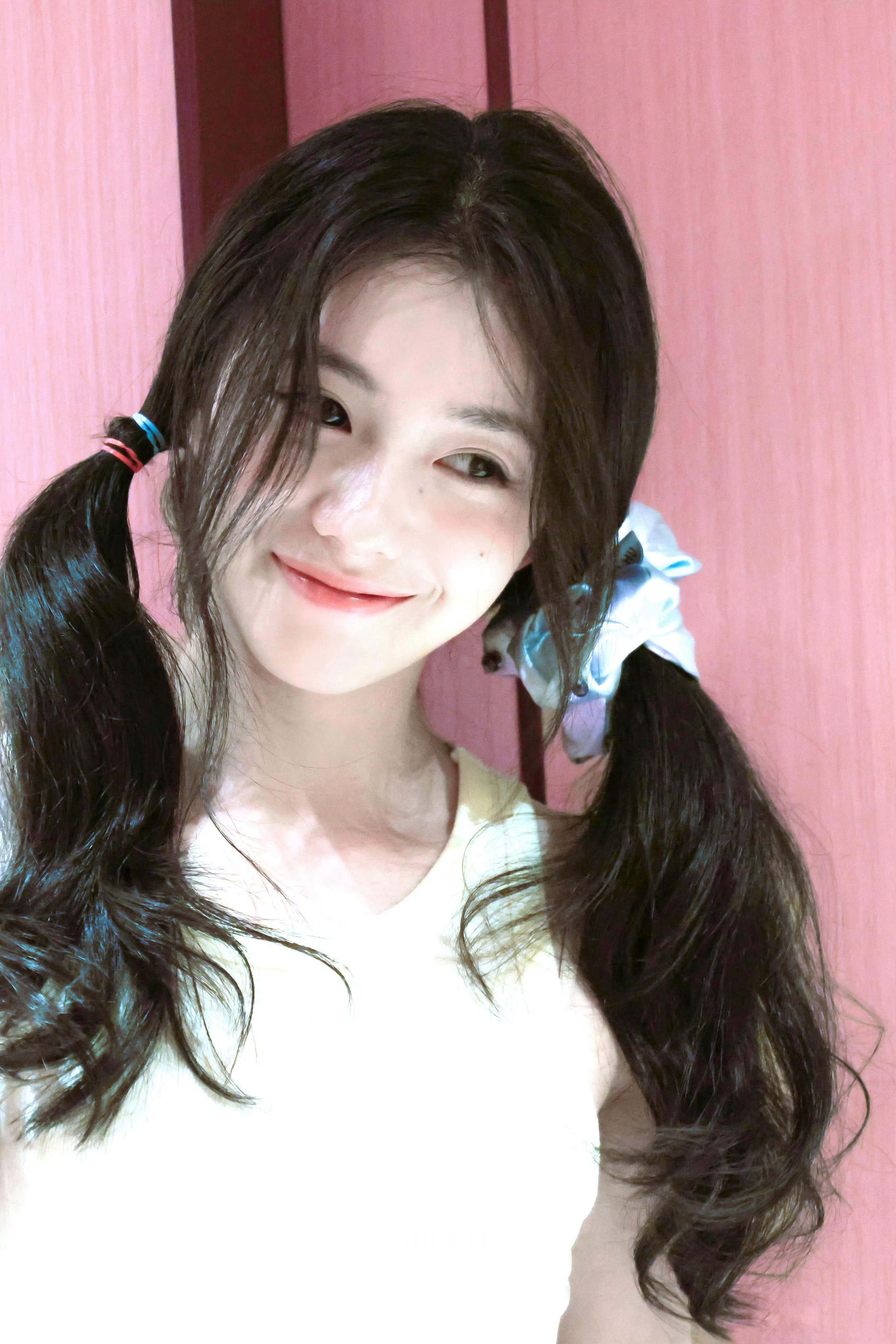 刘浩存收信还核对人脸【刘浩存】粉蓝调的夏天🌃cr🧣存皇​​​