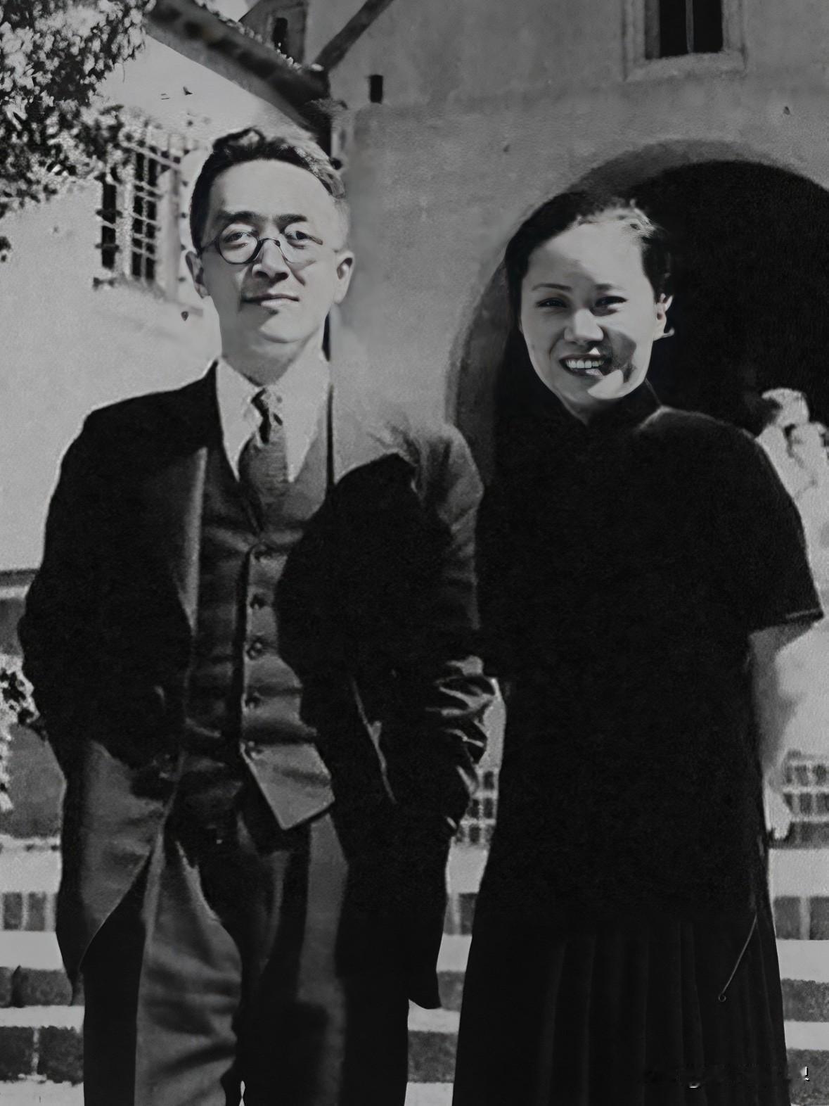 杨武之拜托胡适给杨振宁找个媳妇…1949年,杨振宁在普林斯顿搞科研,老爸杨武之