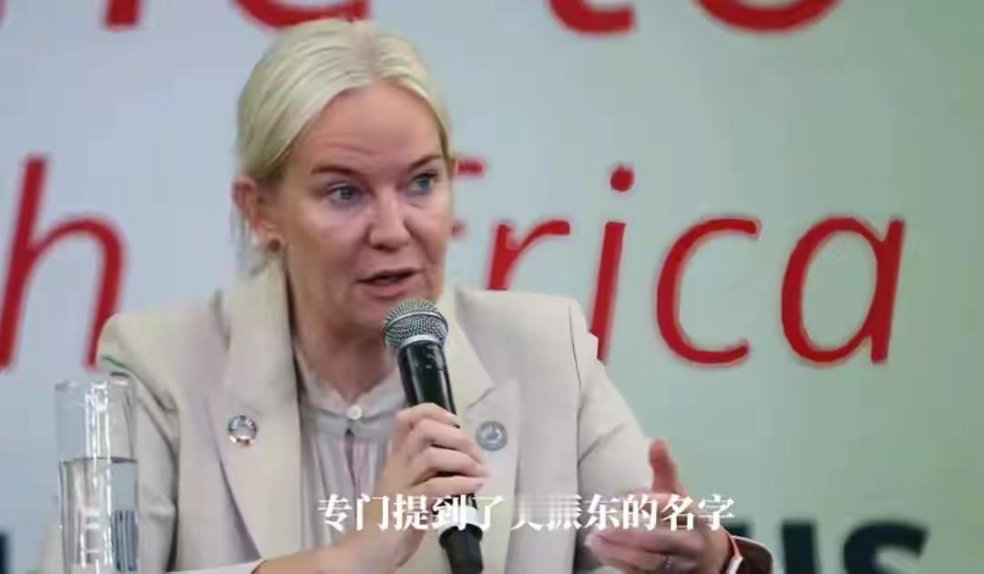 陈梦和樊振东完全可以宣布退役了，没必要跟国际乒联玩下去，反正已经功成名就……！