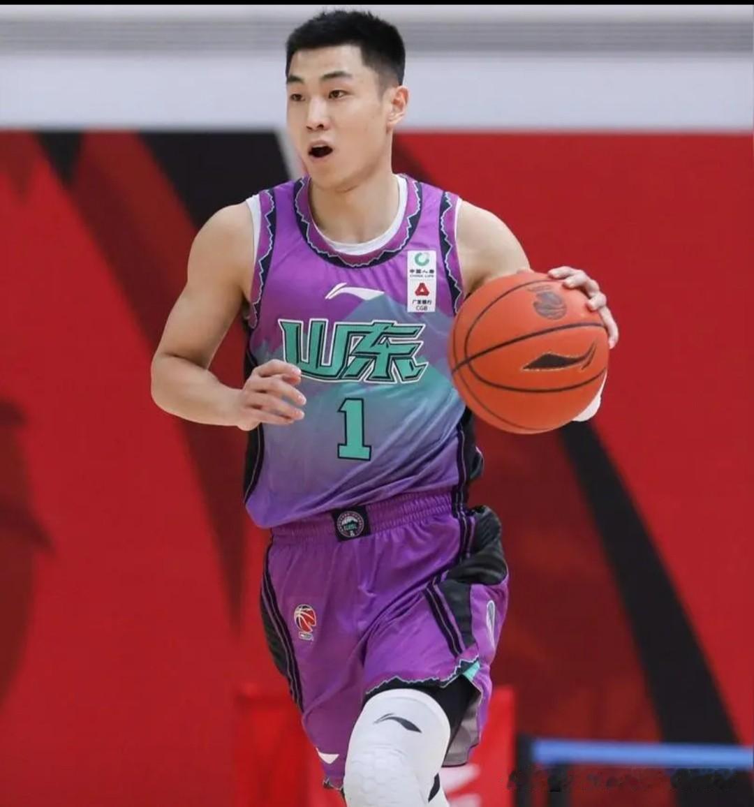 高诗岩终于明白自己的真实实力，不再坚持索要4年D类顶薪。高诗岩虽然是国家队的常客