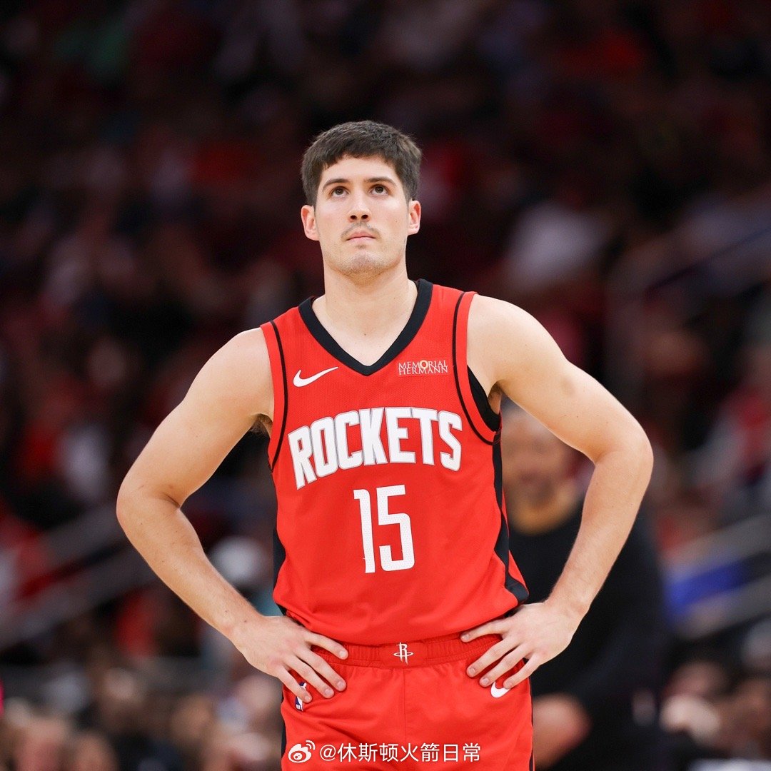 记者：你想到赛季初对里德（谢泼德）发展的期望时，在这个时间点，你会如何评价他在满