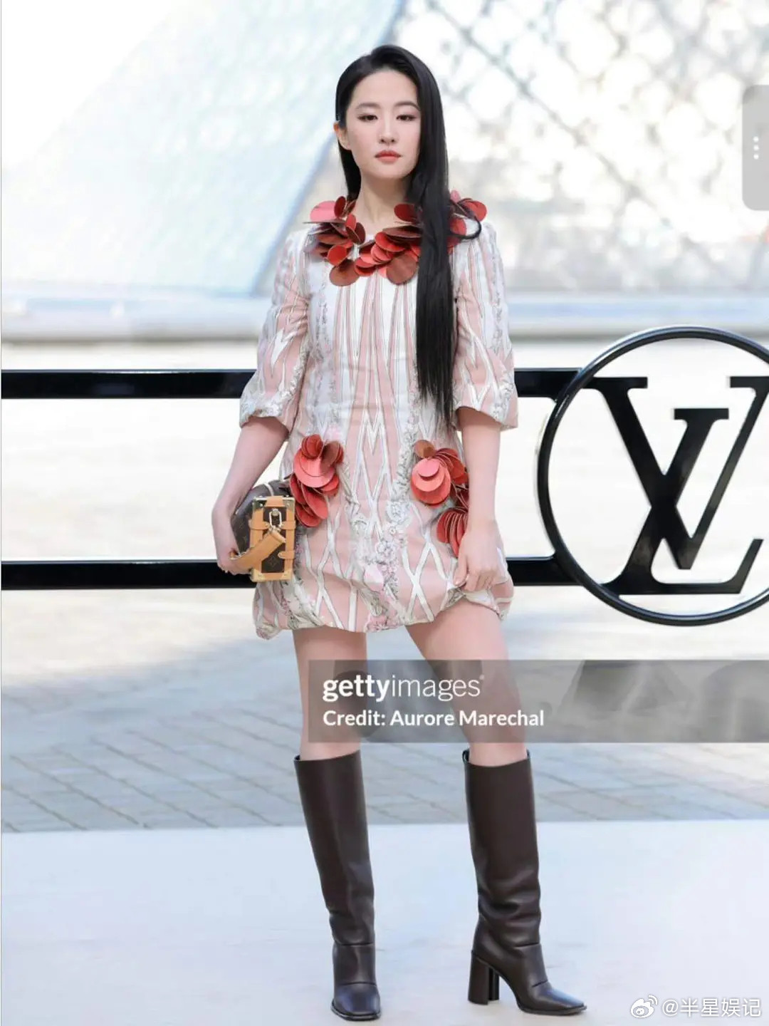 生图和精修简直两模两样