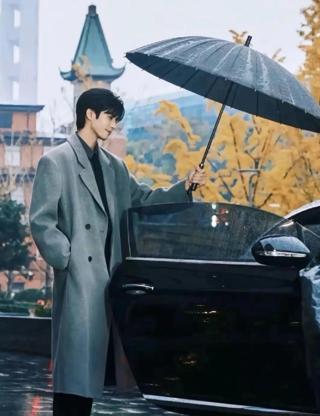 顾漫亲封的“林屿森”，宋威龙这次真把书粉的白月光演活了。我一直说，内娱苦“面瘫