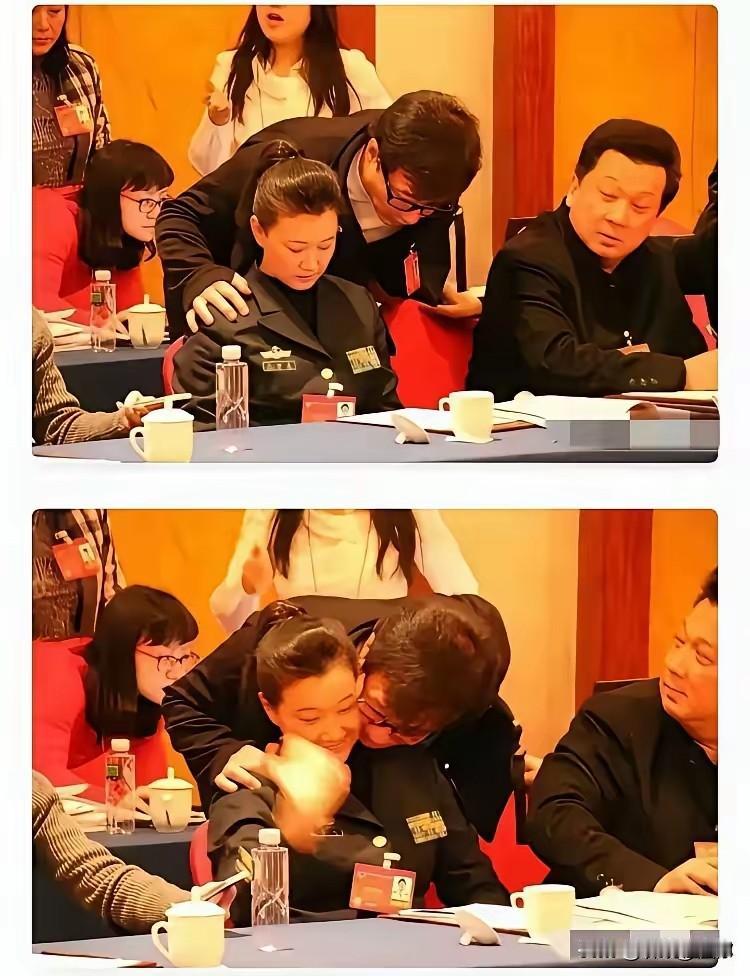 一张成龙的老照片，引发网友们联想无限：不适宜的场合，不适宜的着装，不适宜的动作，