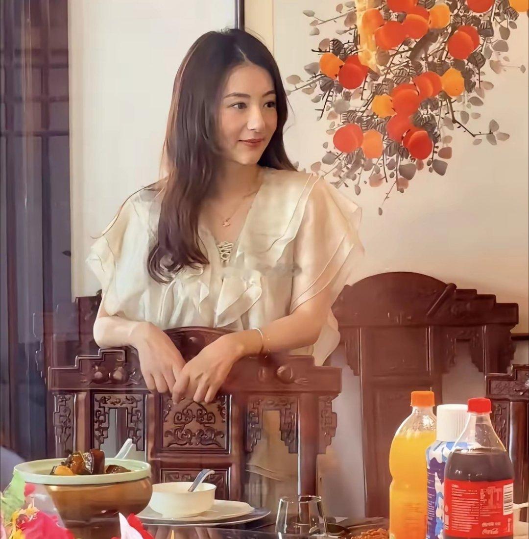 方媛真是天仙下凡的状态，郭富城找她做老婆是对的