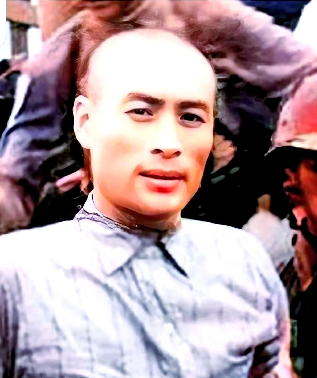 有粉丝问，为何吴石、朱枫的骨灰得以回归大陆，聂曦的骨灰却一度留在台湾？这一疑问的