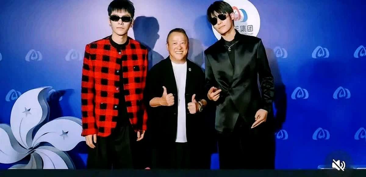 你知道小杨哥为啥突然“被搞”了吗？前几天休息时，和朋友闲聊这个瓜。