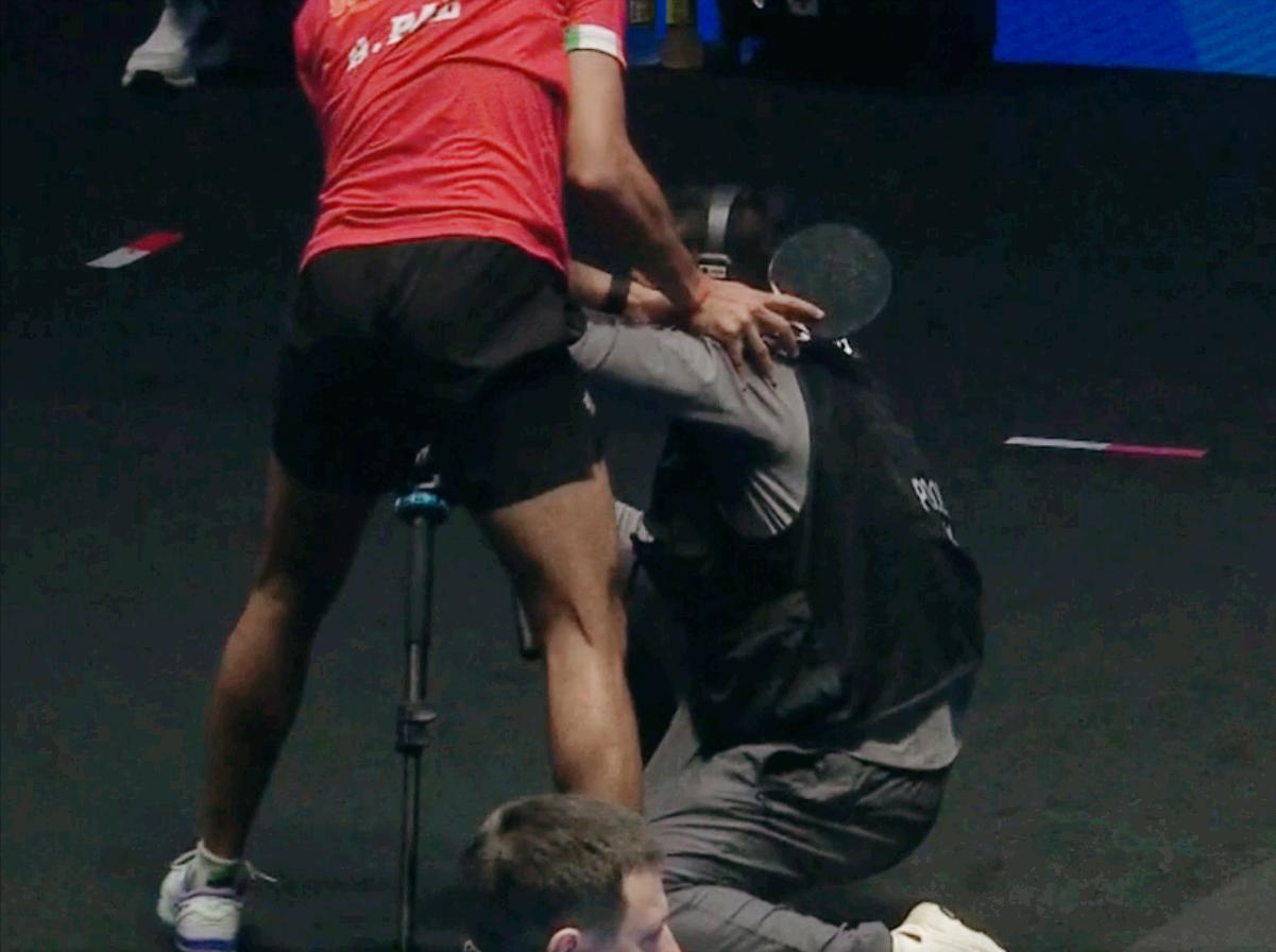 过瘾呀，过瘾！林诗栋把印度选手打出了台！今天林诗栋打的太热血了。第一局就