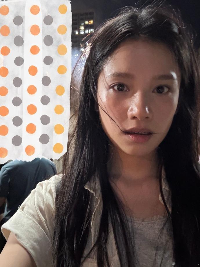 网传金枝接触张婧仪金枝深度接触张婧仪据悉金枝正在为一部艺术电影物色女主角，张婧