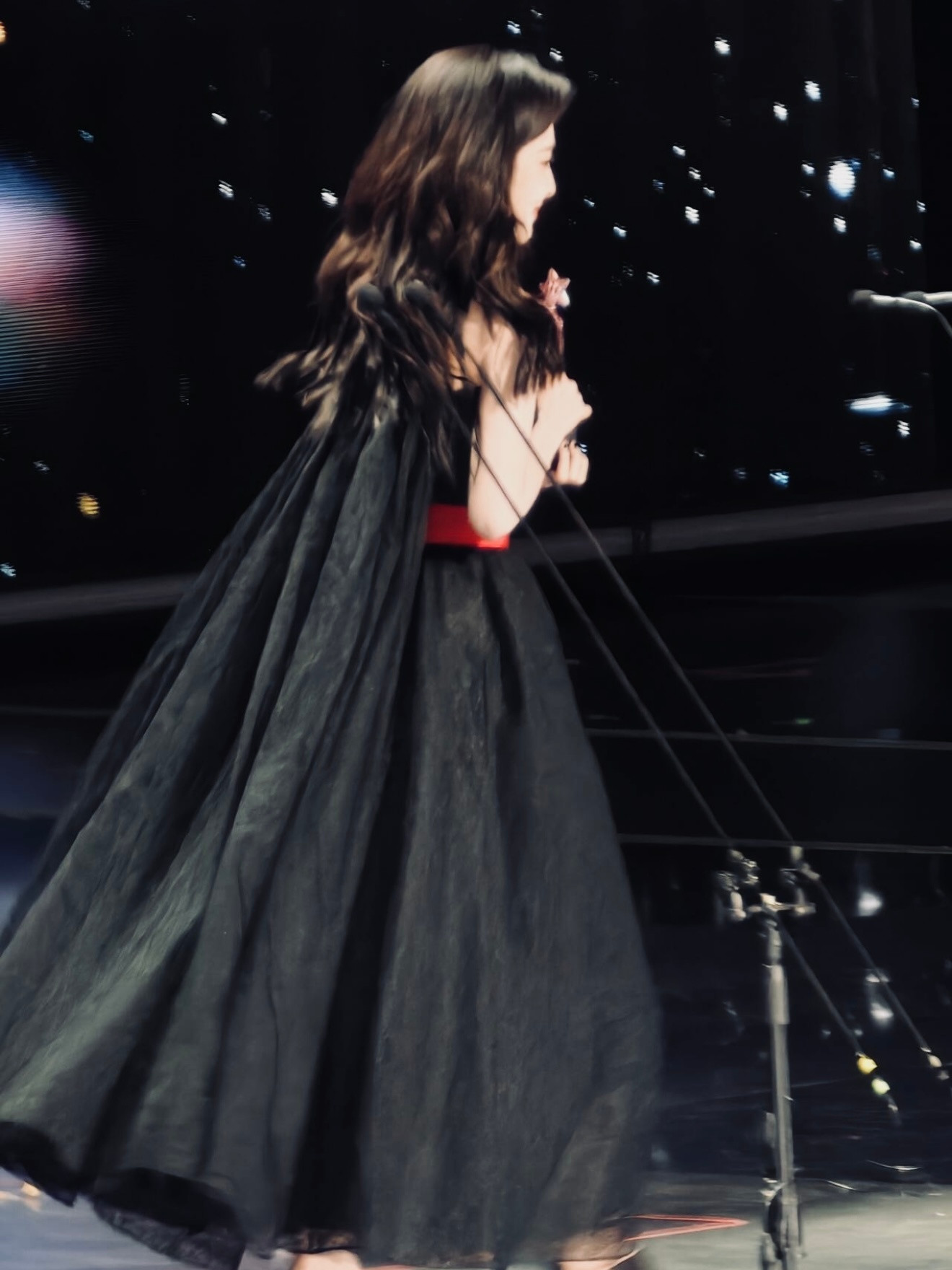 在逃公主章若楠尖叫之夜主打熟人局2025爱奇艺尖叫之夜