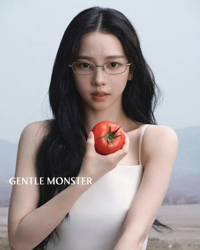 柳智敏inGentleMonsterVeggieCollection广告