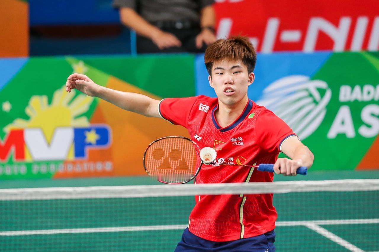 刚刚结束了一场羽毛球汤姆斯杯小组赛A组第3盘，囯羽2单、世界排名第15的翁泓阳，