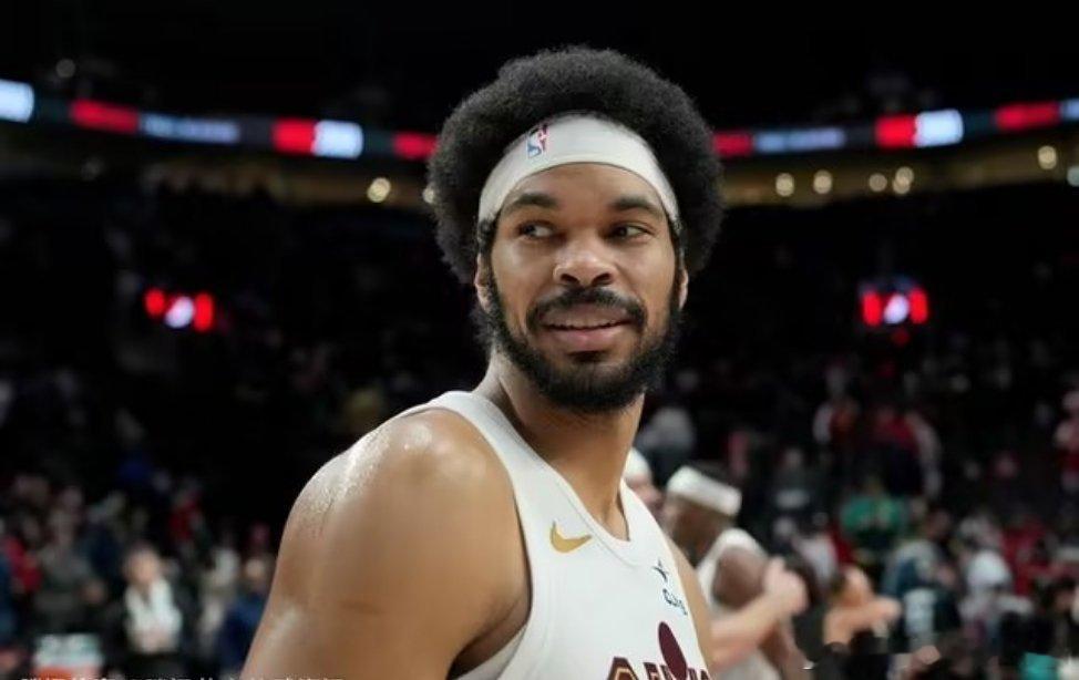 NBA北京时间8月3日，据记者NickPedone报道，鹈鹕已经对骑士内线艾