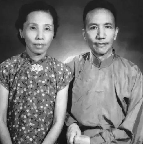1969年，80岁的陈寅恪去世，妻子唐筼并无太多悲伤。72岁的她平静地给丈夫料理