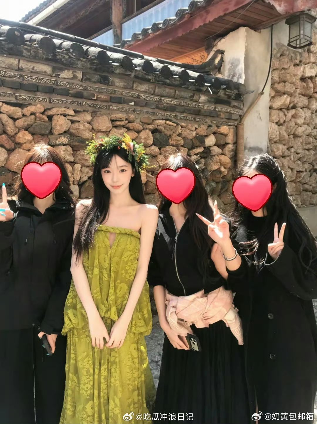 突然get到易梦玲了纯纯大美女啊真的很耀眼。