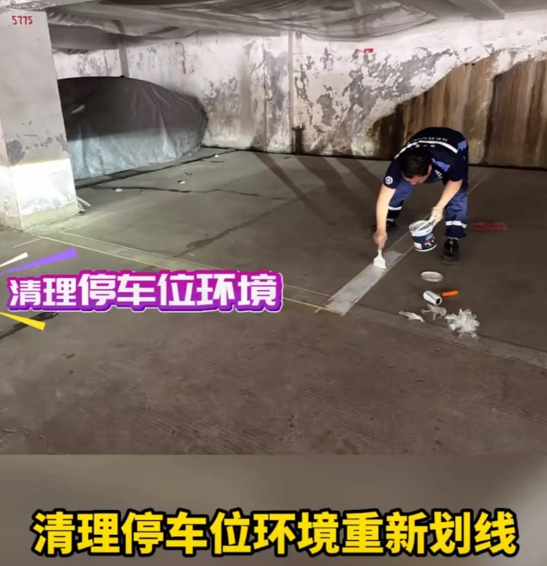 华为的服务太牛了一智界R7车主吐槽自动泊车不好用，鸿蒙智行直接派技术人员上门实