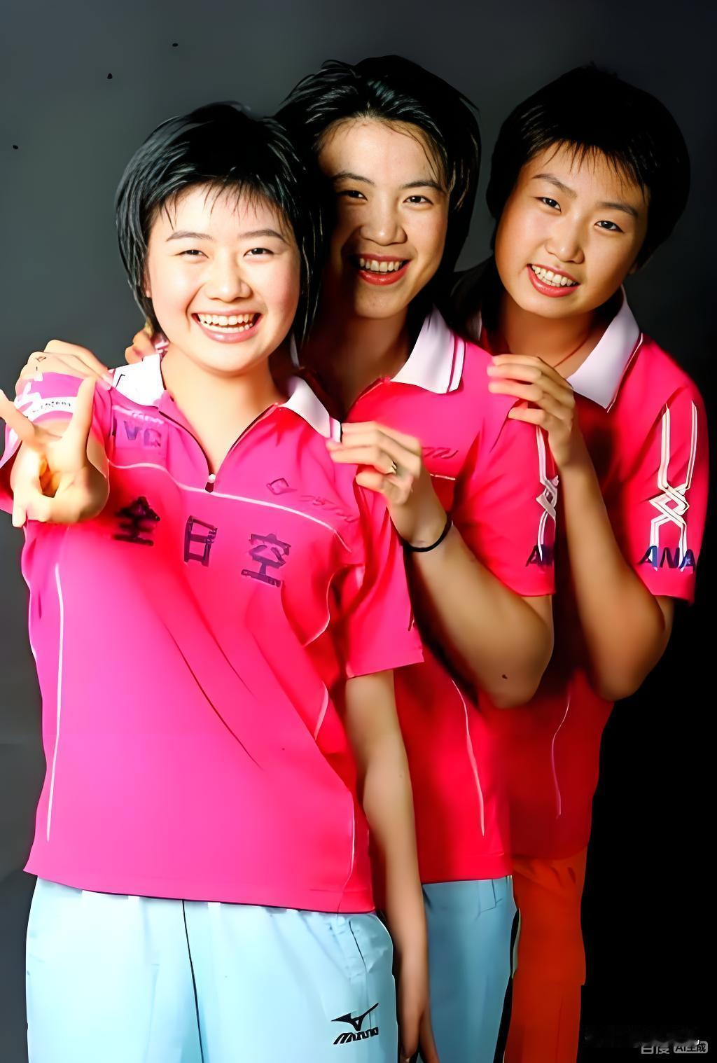 悲剧，就是把美好的东西粉碎给人看，对于瓷娃娃，好好的一种纯粹的、美好的喜欢，现在