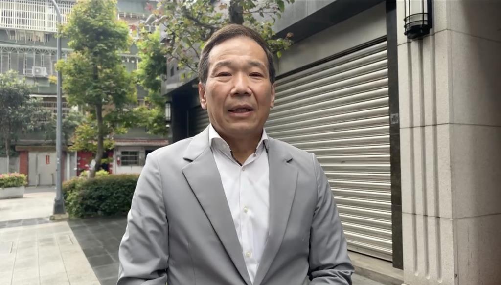 台北市蓝营议员不去329游行，锺小平：别为柯文哲丢掉中间选民台湾民众党前主席柯