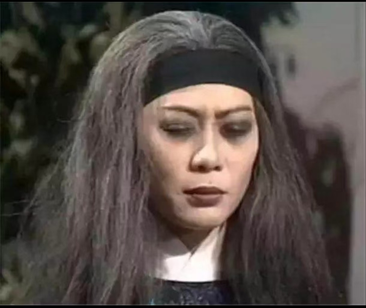 Prada这是在致敬梅超风？
