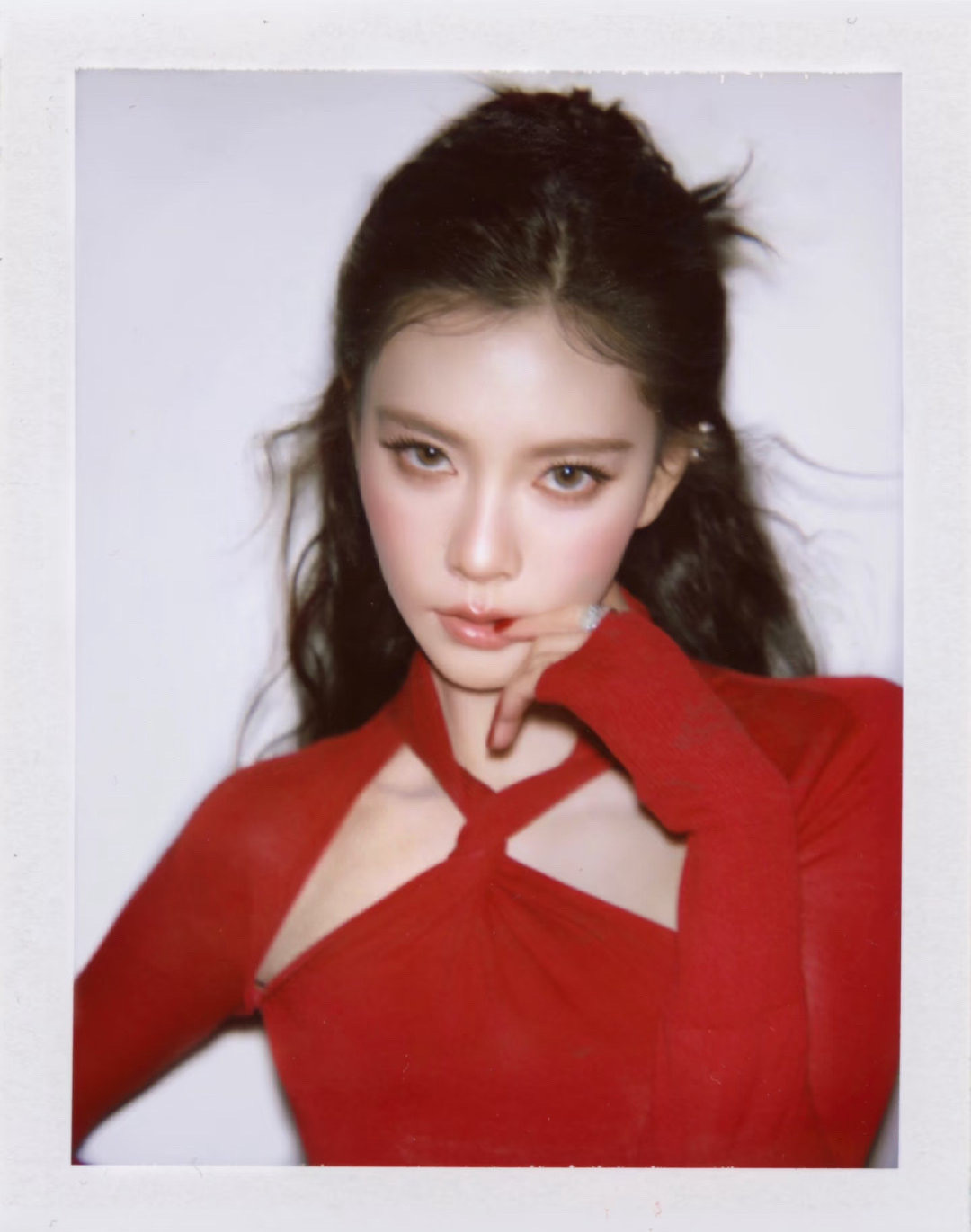 投稿宋妍霏撕拉片​​​