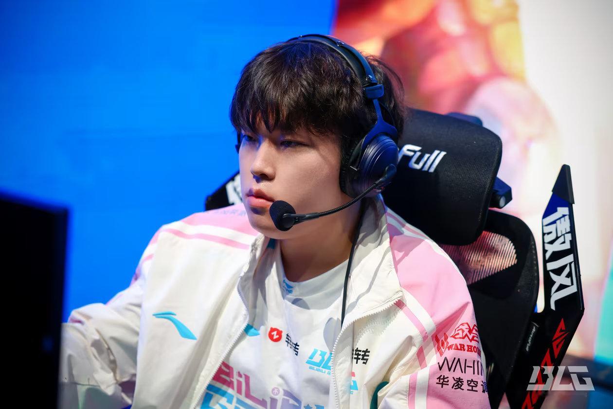 认清自己已经不是可以“恃宠而骄”的年龄真的很重要Bin主动道歉Bin首发