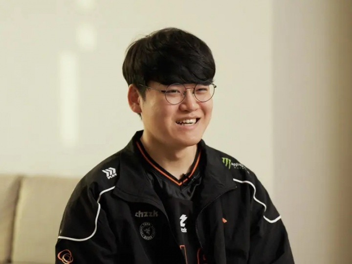 Gumayusi: 未进首发名单时起初不想去现场 现在看来去了是好事