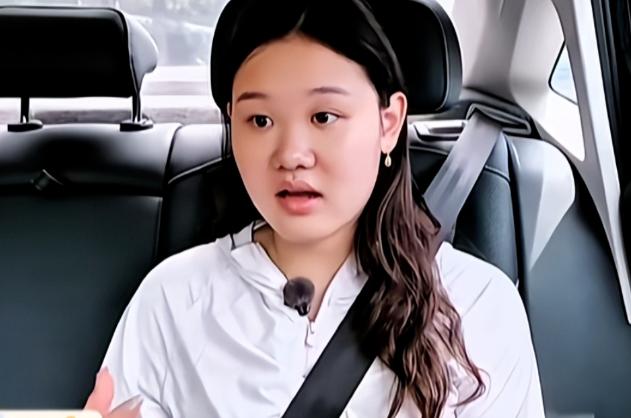 张家齐竟当着镜头对亲妈说：“我反感你！”《我家那闺女》里这句话一出，母女俩的隔阂