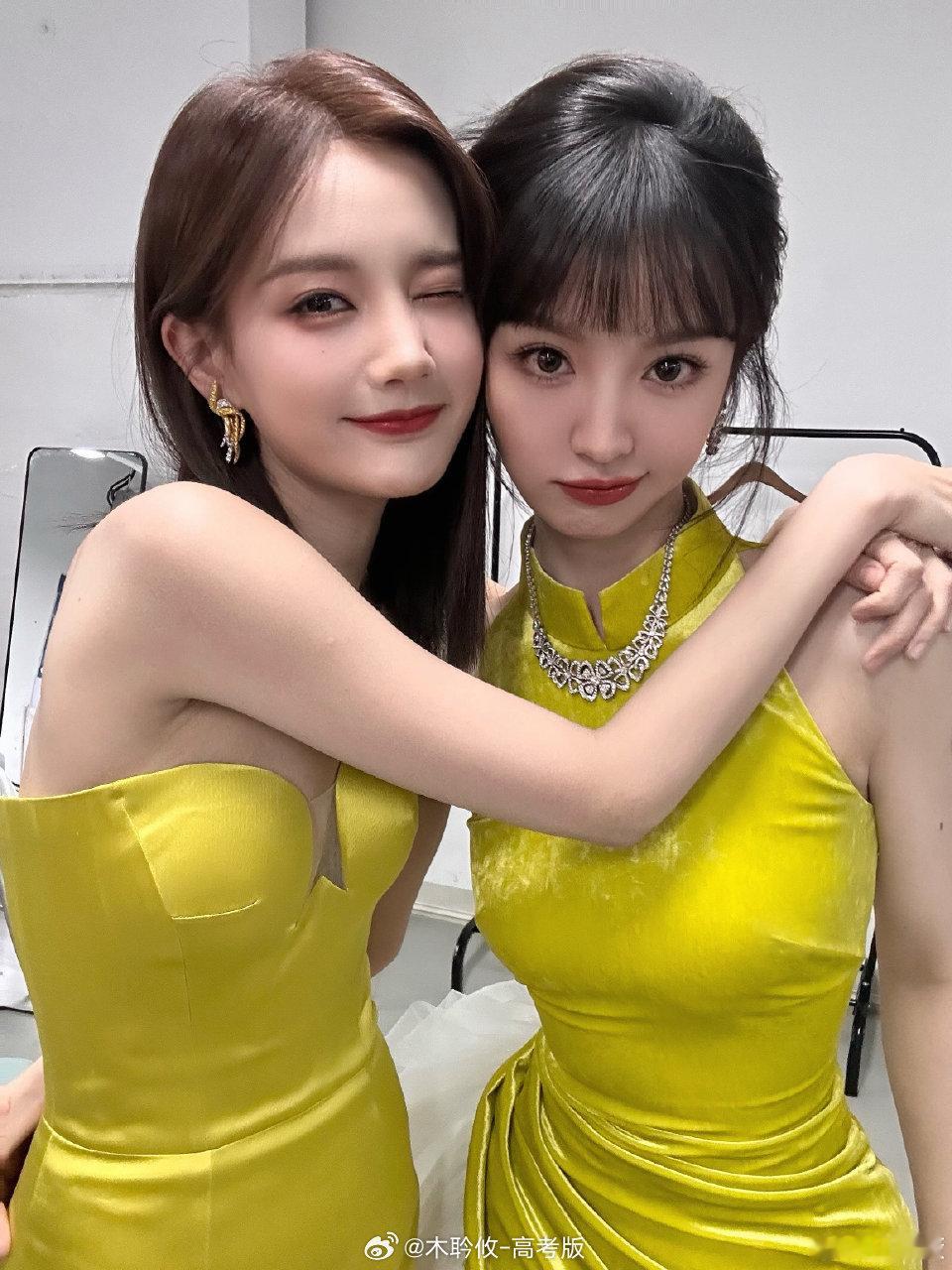 李一桐田曦薇，我爱美女贴贴。