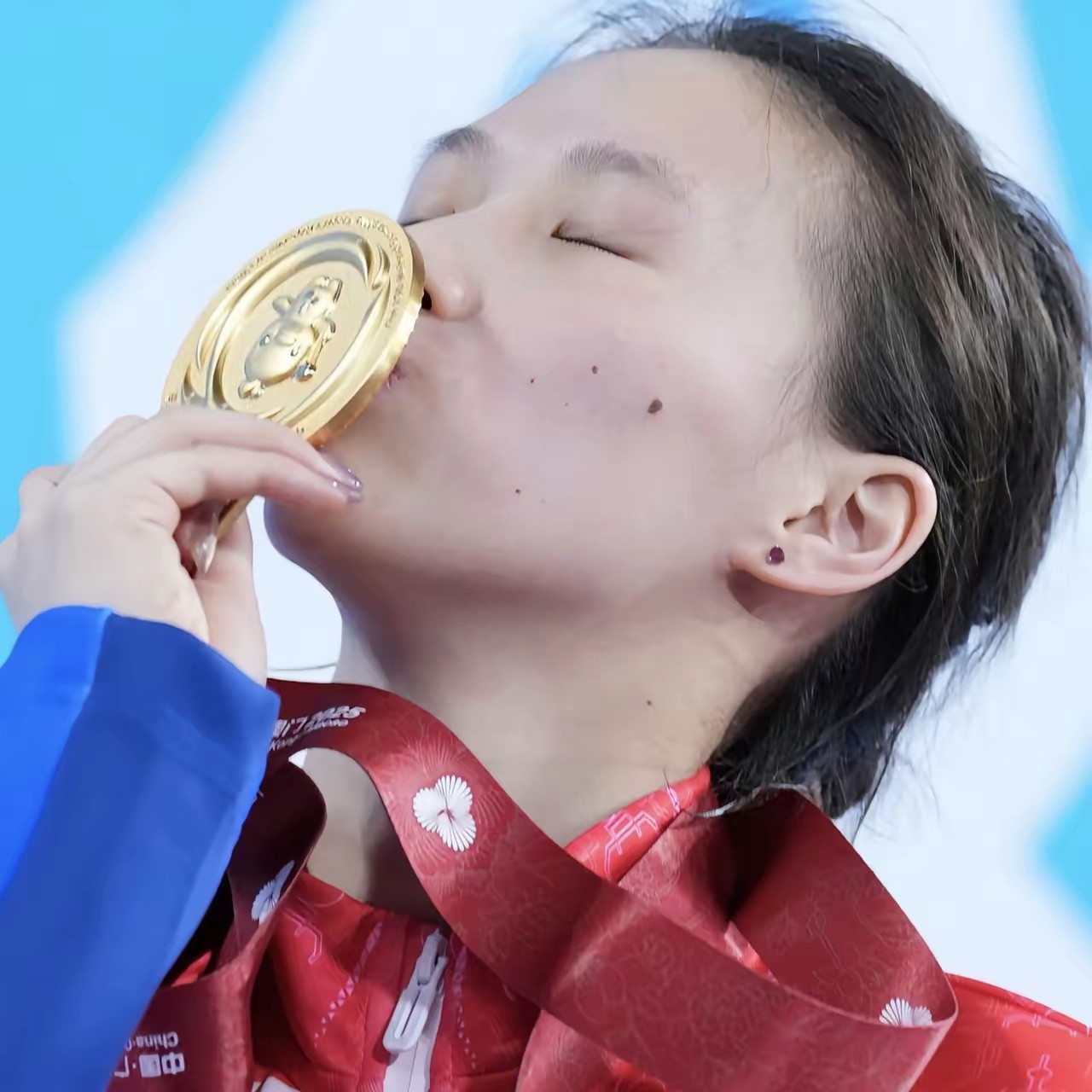 这下好了，不止广东，现在全国人民都知道了，陈芋汐验证了：那些打不倒你的，终究使你