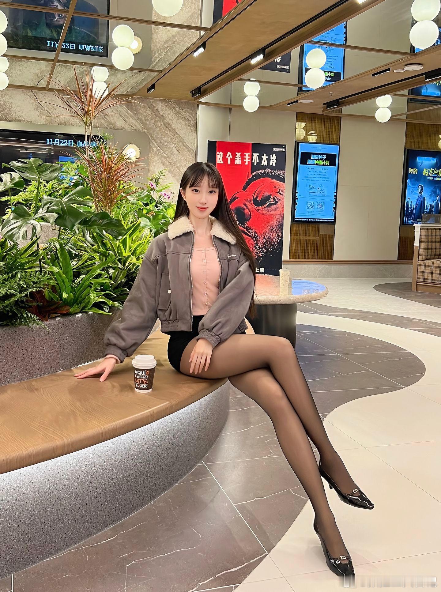 轻熟女神范儿