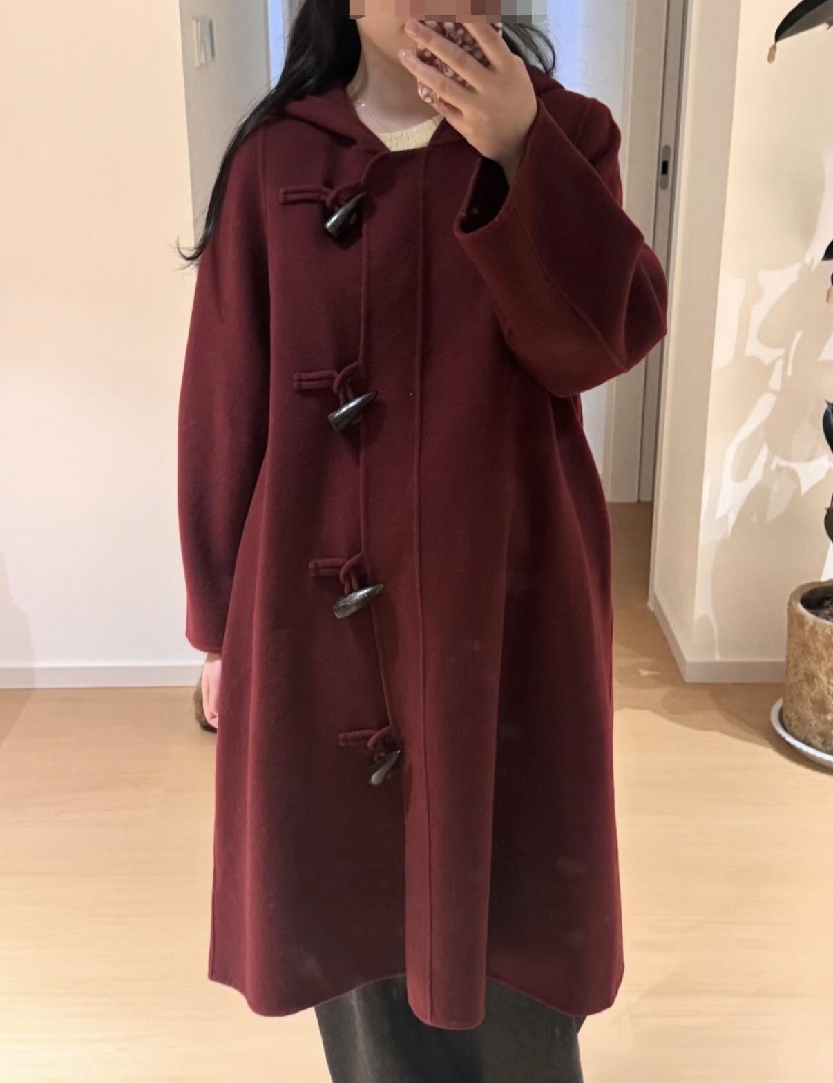 这大衣看着比我年纪都大