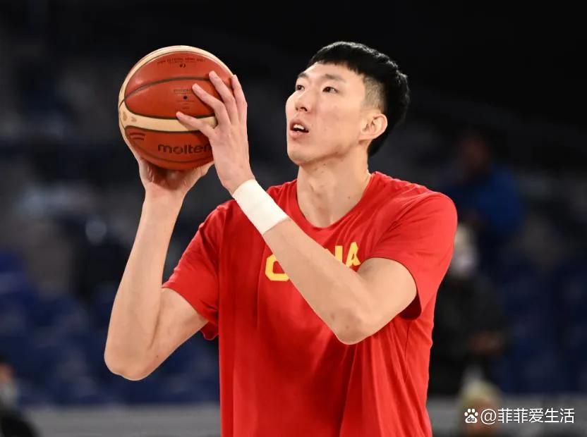 周琦受伤去美国治疗，真是可笑，至于什么地方可笑我一下还说不出来，因为每到关键时刻