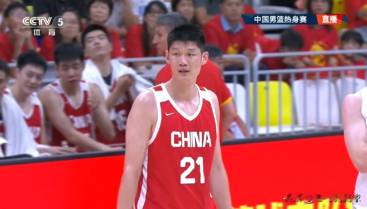 中国男篮巨星胡金秋真是太稳定了！在今天中国男篮主场迎战新西兰男篮的友谊赛中，目前