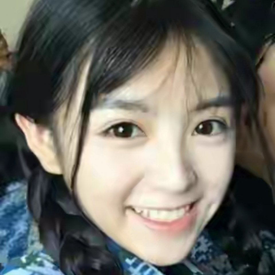 田曦薇基因彩票看了田曦薇初中时的照片，完全理解为何她被猫的树相中了，太灵了