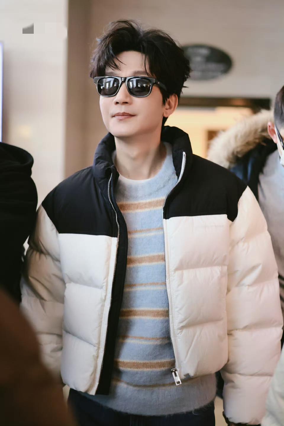 今天是快乐老友记最后一天的录制，我好担心这是他们最后一次一起录制节目了！综艺节