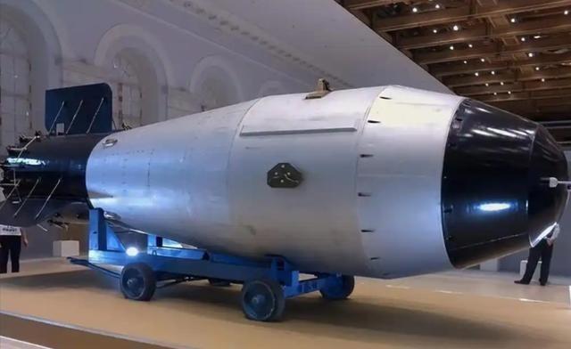 日本造核武器，美国不拦，谁也拦不了！中俄本来有能力拦，因为美国，最终还是拦不了，