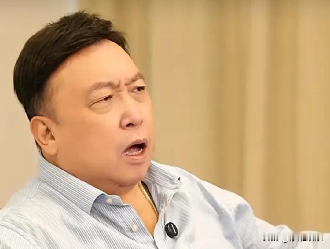 近日，大导演王晶又出来爆料了，这回讲的不是什么娱乐圈八卦，而是一段横跨几十年的豪