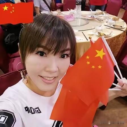 台胞小网红刘乐妍又把“台独”和绿营侧翼“青鸟”气炸了。她说：“为什么我越往大陆的