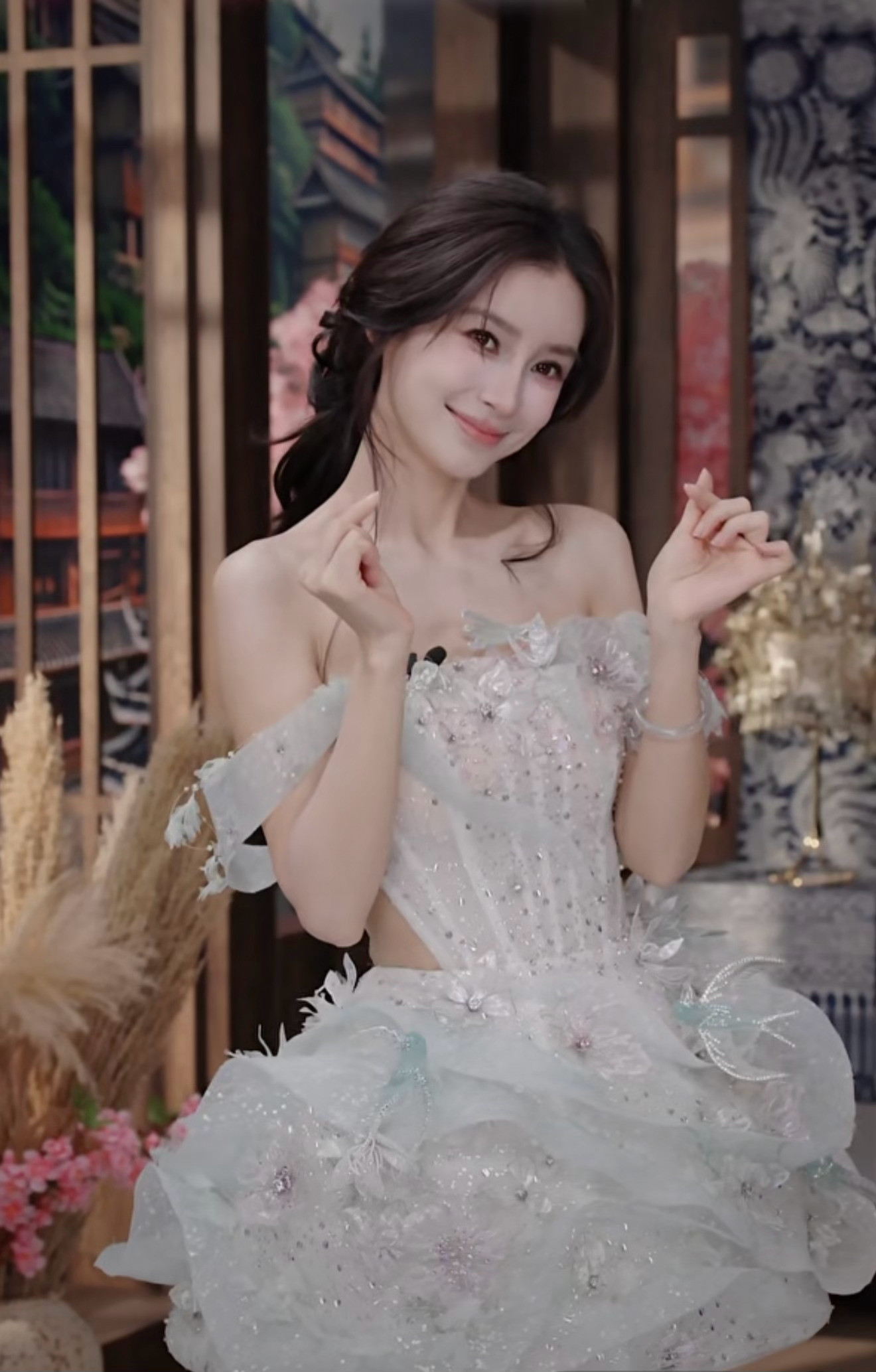 angelababy＊杨颖红蜻蜓品牌直播间今日份元气满满的花仙子🧚🏻♀️